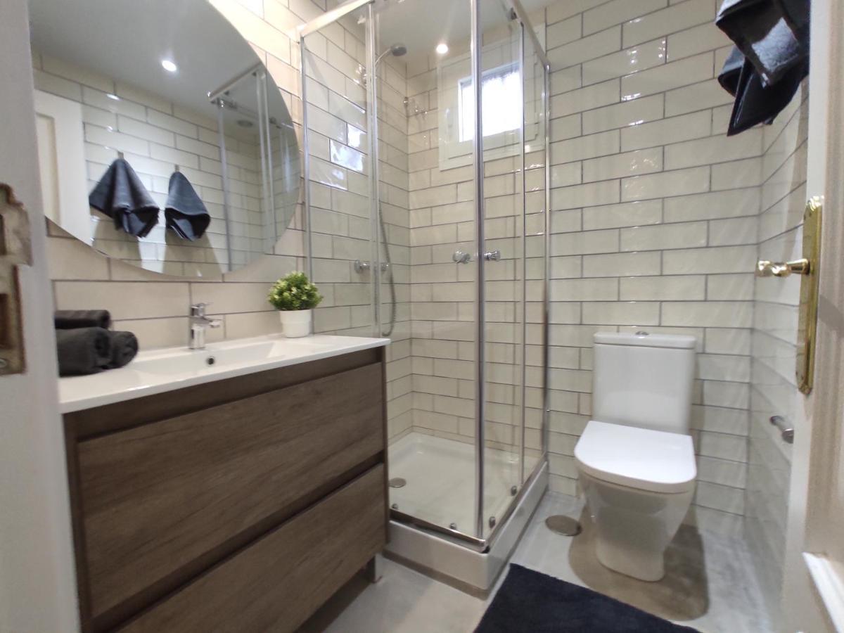 Precioso Apartamento En Puente Vallecas, Madrid. エクステリア 写真